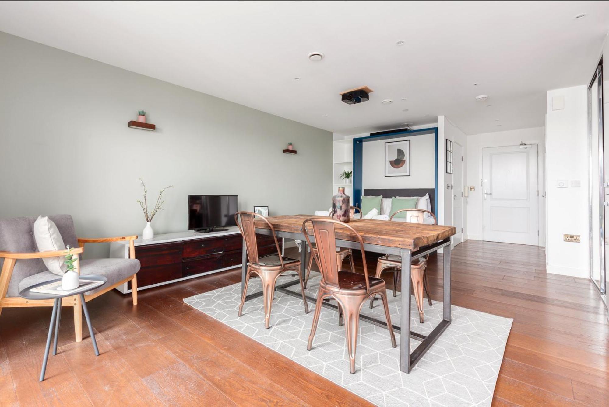 Studio Flat In Hackney
